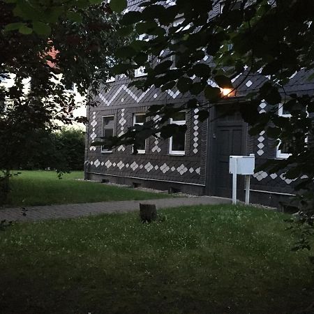 Apartment Ferienwohnung Blumenstadt 에르푸르트 외부 사진