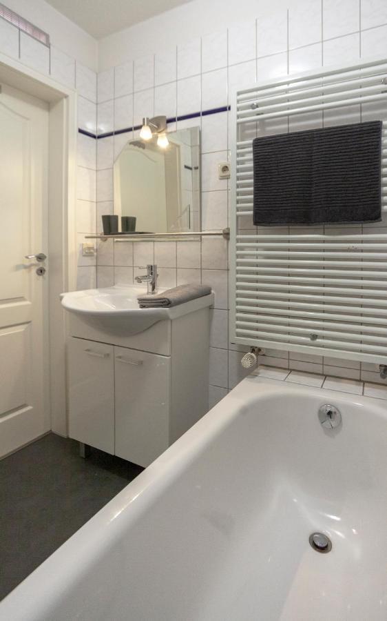 Apartment Ferienwohnung Blumenstadt 에르푸르트 외부 사진